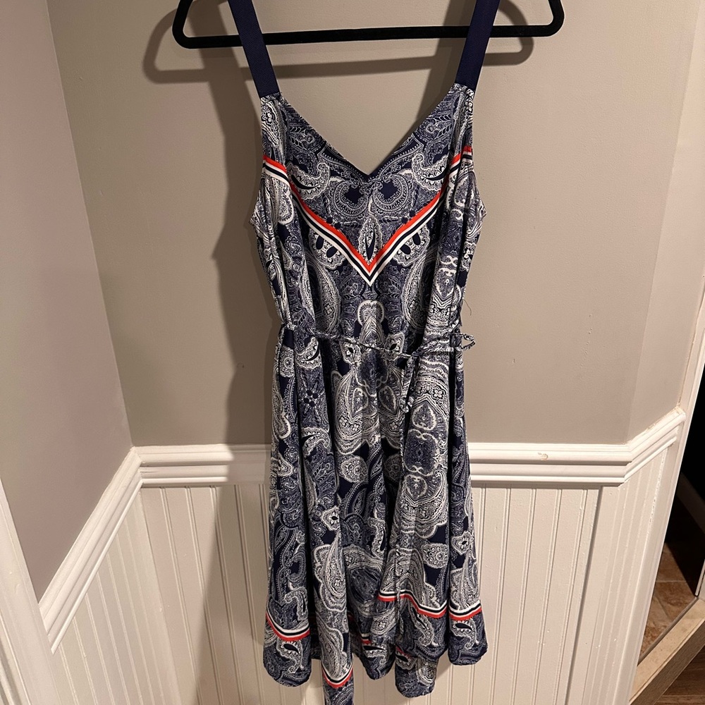 Jessica Simpson Blue Paisley Maternity Dress